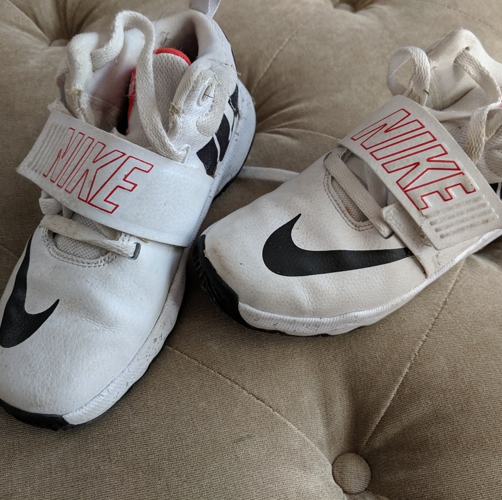 Youth sneakers